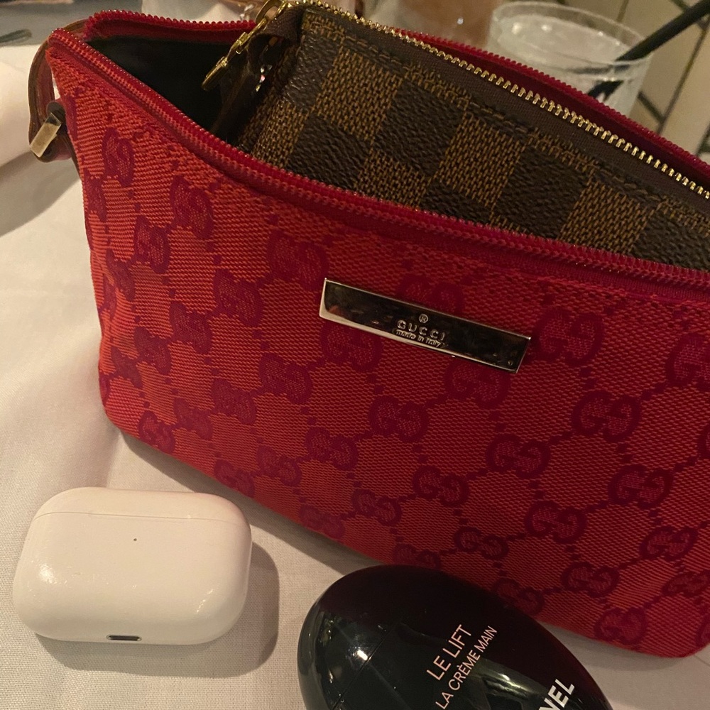 Classic Gucci monogram bag